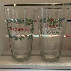 Libbey Holiday Glass Tumbler Set with Holly Design